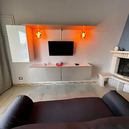 Il Gufo E La Civetta *